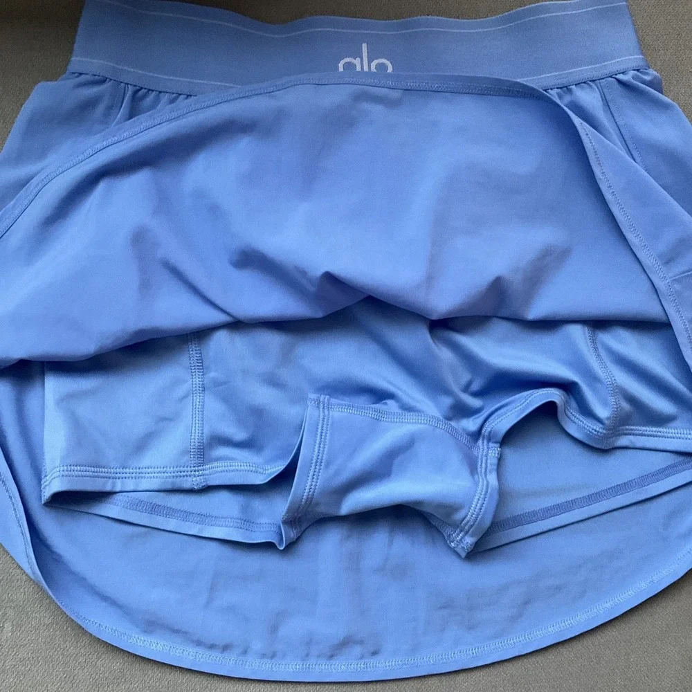 Alo Yoga Match Point Tennis Skirt Crystal Clear Blue S